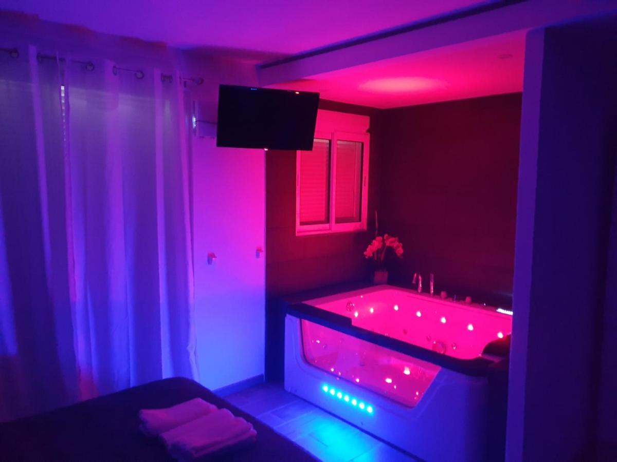 Love Suite And Spa - Cannes Kültér fotó
